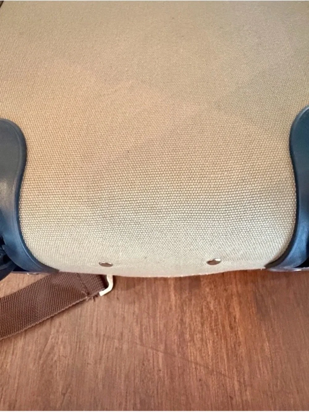 NWOT Bella Russo Canvas Large Duffel & Rolling Carryon Luggage Set